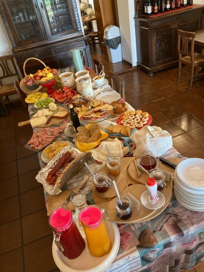 Campo Di Carlo Guest House Сасета Екстериор снимка