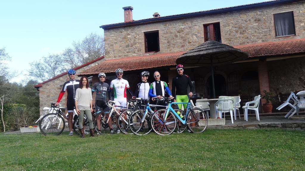 Campo Di Carlo Guest House Сасета Екстериор снимка